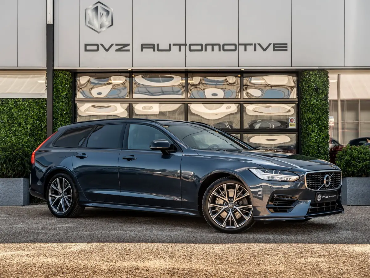 2.0 T8 AWD R-Design | Bowers&Wilkins Sound |