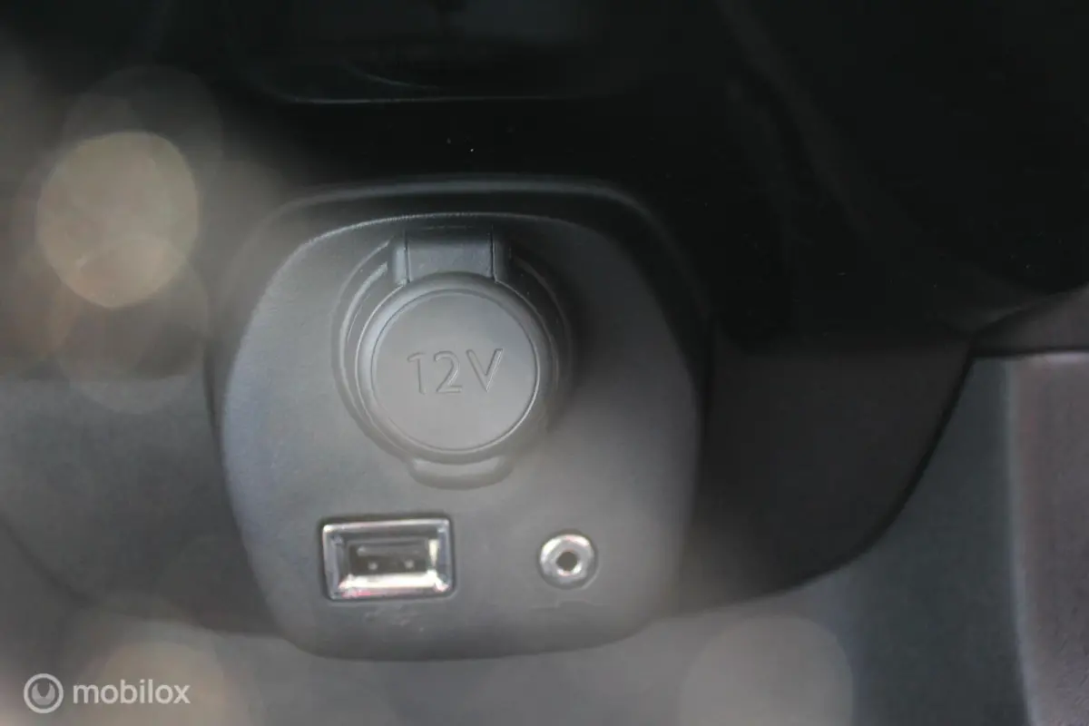 1.0 VTi Shine Airco/Leder-stuur/Led/5deurs/NAP
