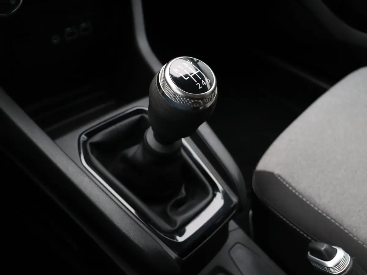 TCe 90pk GPF evolution | Airco | Cruise control | Apple Carplay / Android Auto |