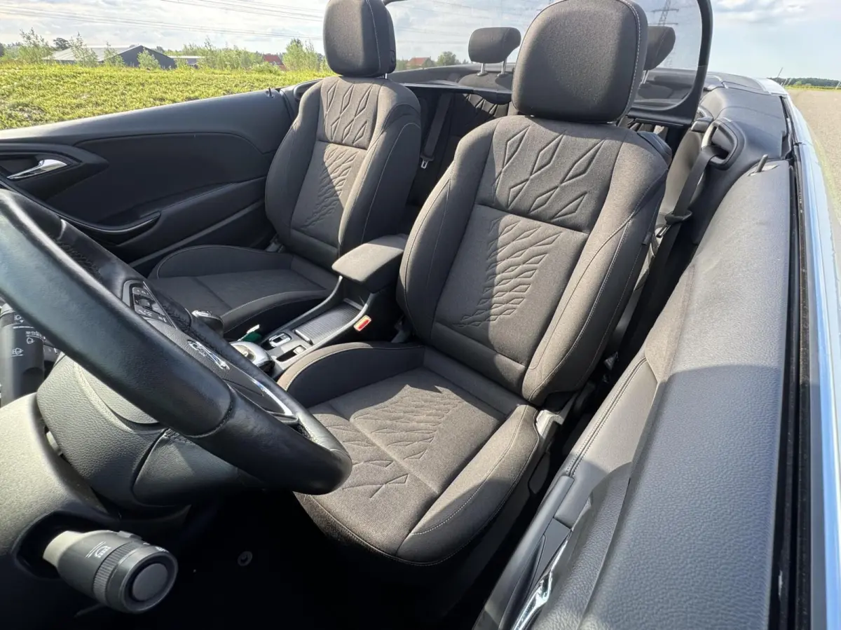 1.4 Turbo Cosmo 92555 km stoelstuurverwarming boekjes