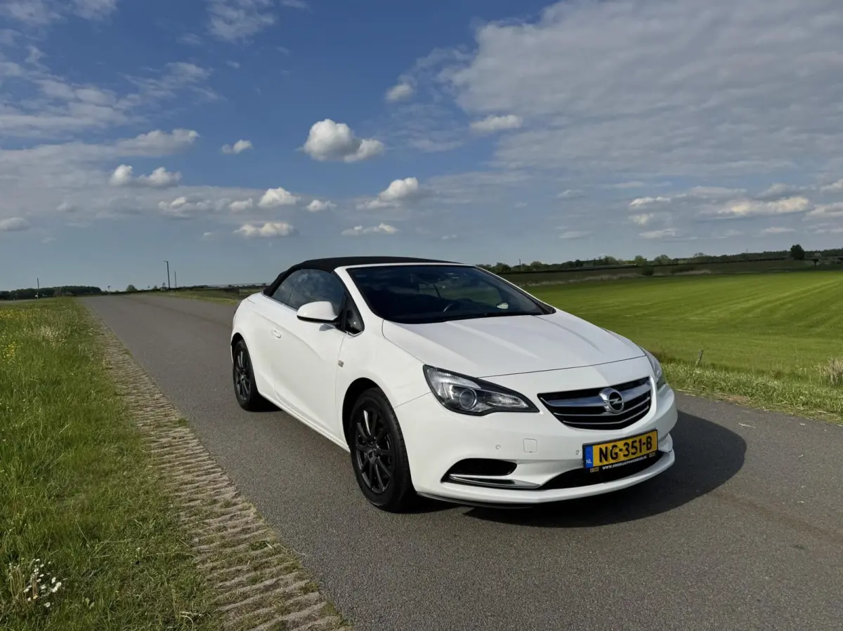 1.4 Turbo Cosmo 92555 km stoelstuurverwarming boekjes
