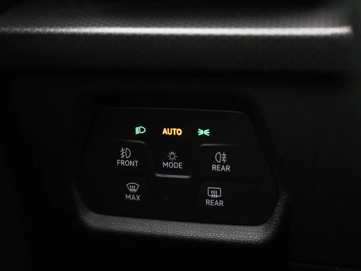 1.0 TSI Reference | Apple Carplay / Android Auto | Cruise Control | DAB |