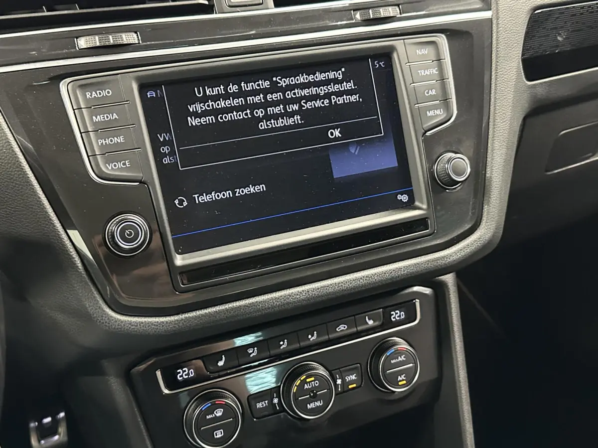 2.0 TSI 4Motion Sound TREKHAAK PANO CARPLAY ECC.