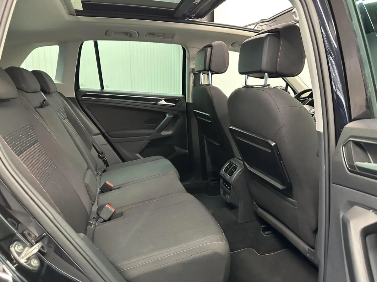 2.0 TSI 4Motion Sound TREKHAAK PANO CARPLAY ECC.