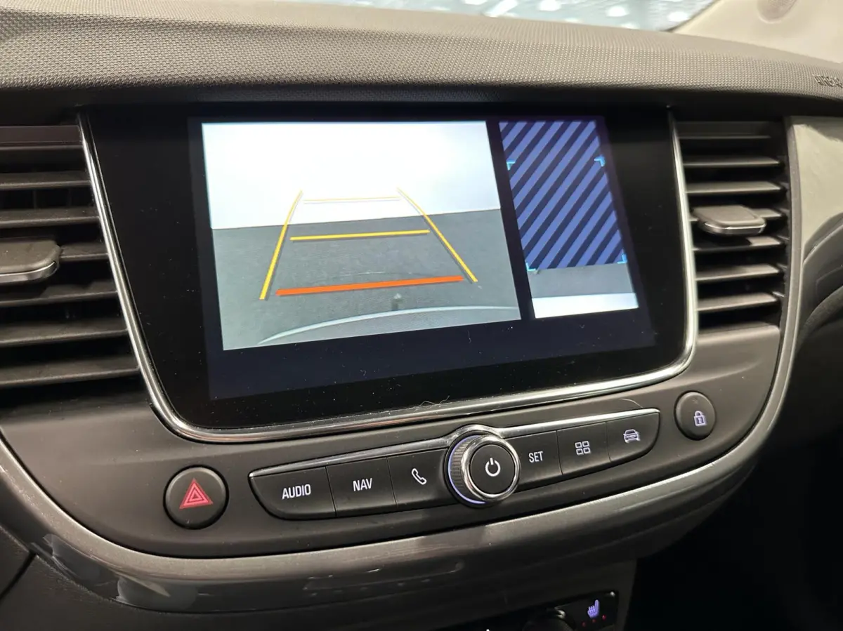 1.2 Turbo Elegance TREKHAAK CAMERA CARPLAY NAVI ECC LM CRUISE.