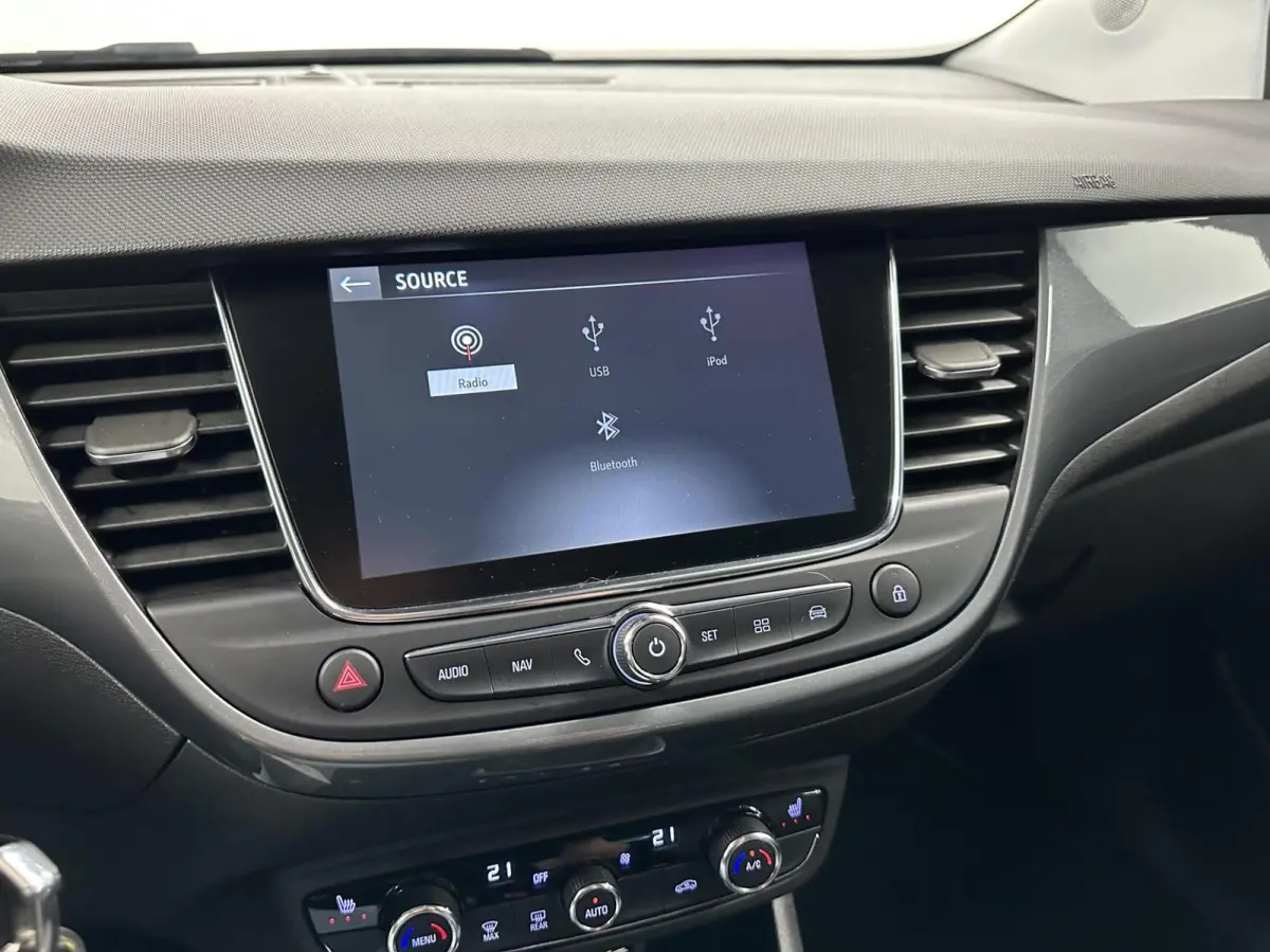 1.2 Turbo Elegance TREKHAAK CAMERA CARPLAY NAVI ECC LM CRUISE.