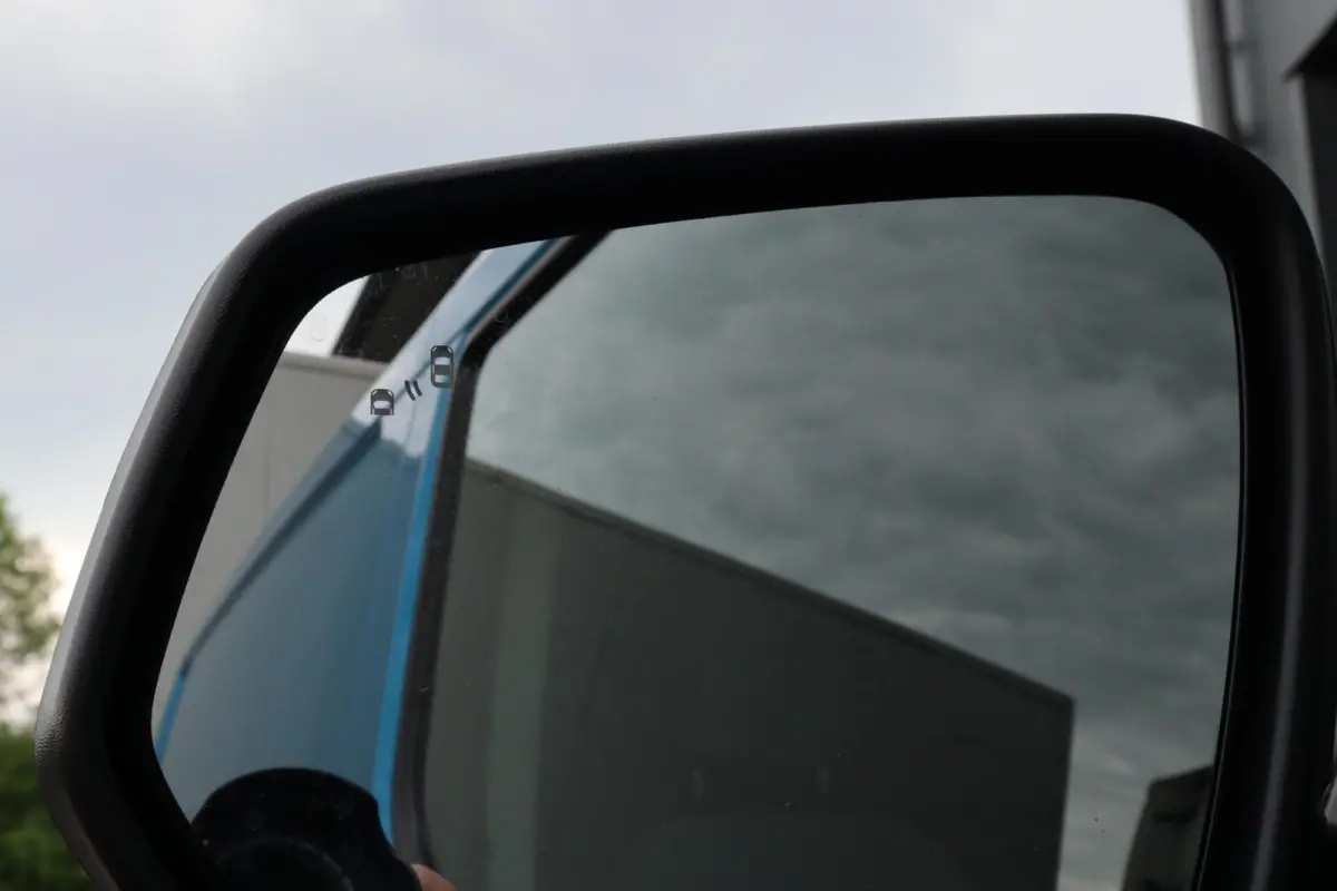 Cour. Limited 44 kWh l FULL OPTION l NAVI l CLIMATE l STUURVERWARMING l LANE ASSIST l CAMERA
