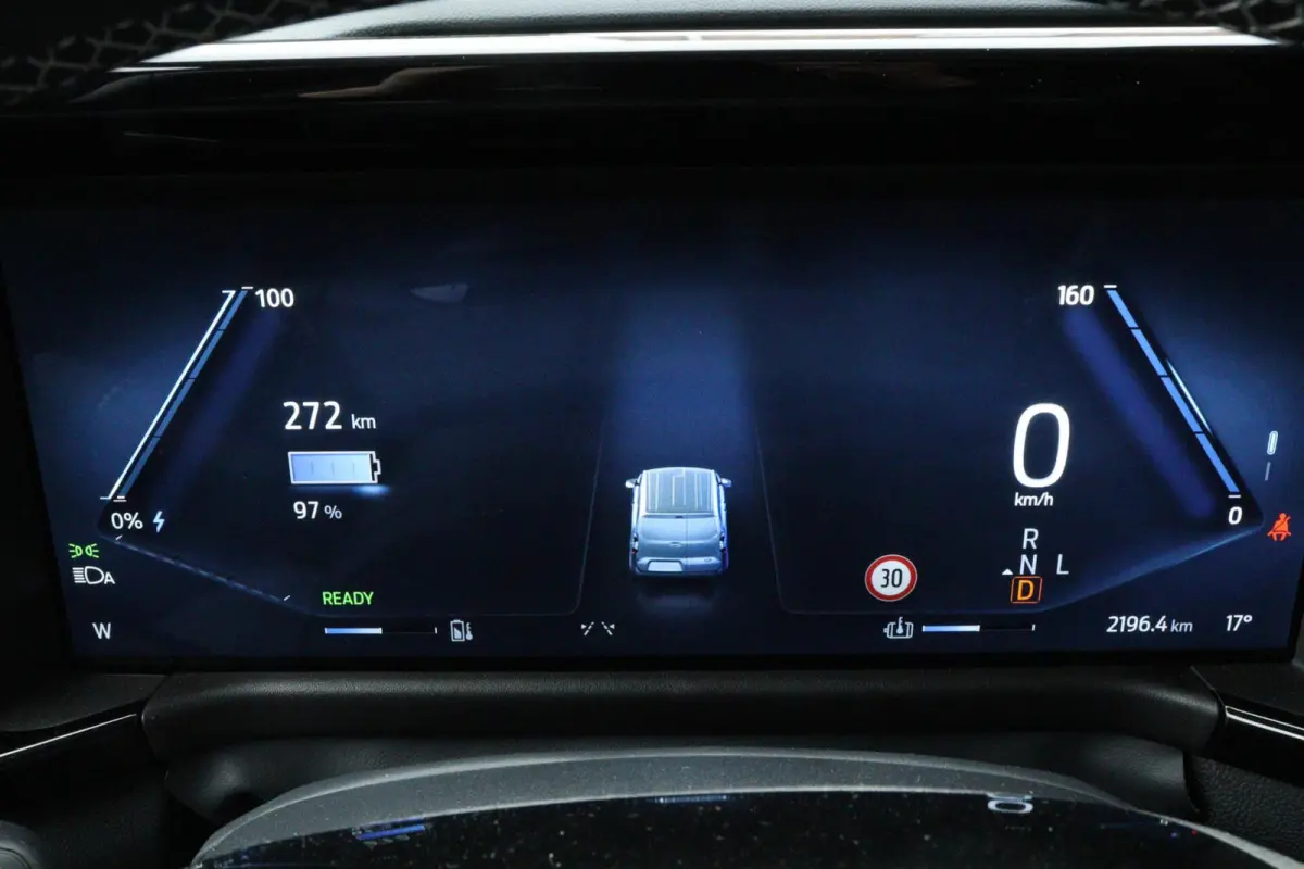 Cour. Limited 44 kWh l FULL OPTION l NAVI l CLIMATE l STUURVERWARMING l LANE ASSIST l CAMERA