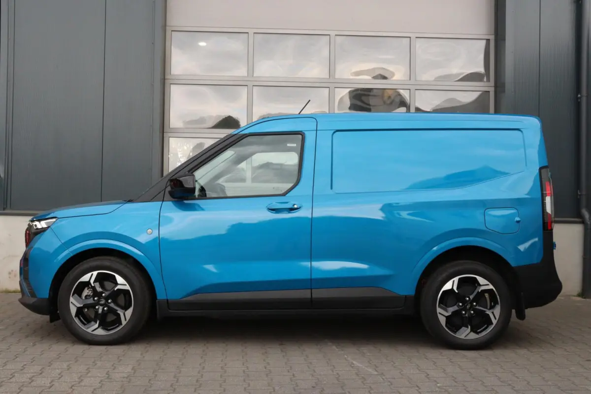 Cour. Limited 44 kWh l FULL OPTION l NAVI l CLIMATE l STUURVERWARMING l LANE ASSIST l CAMERA