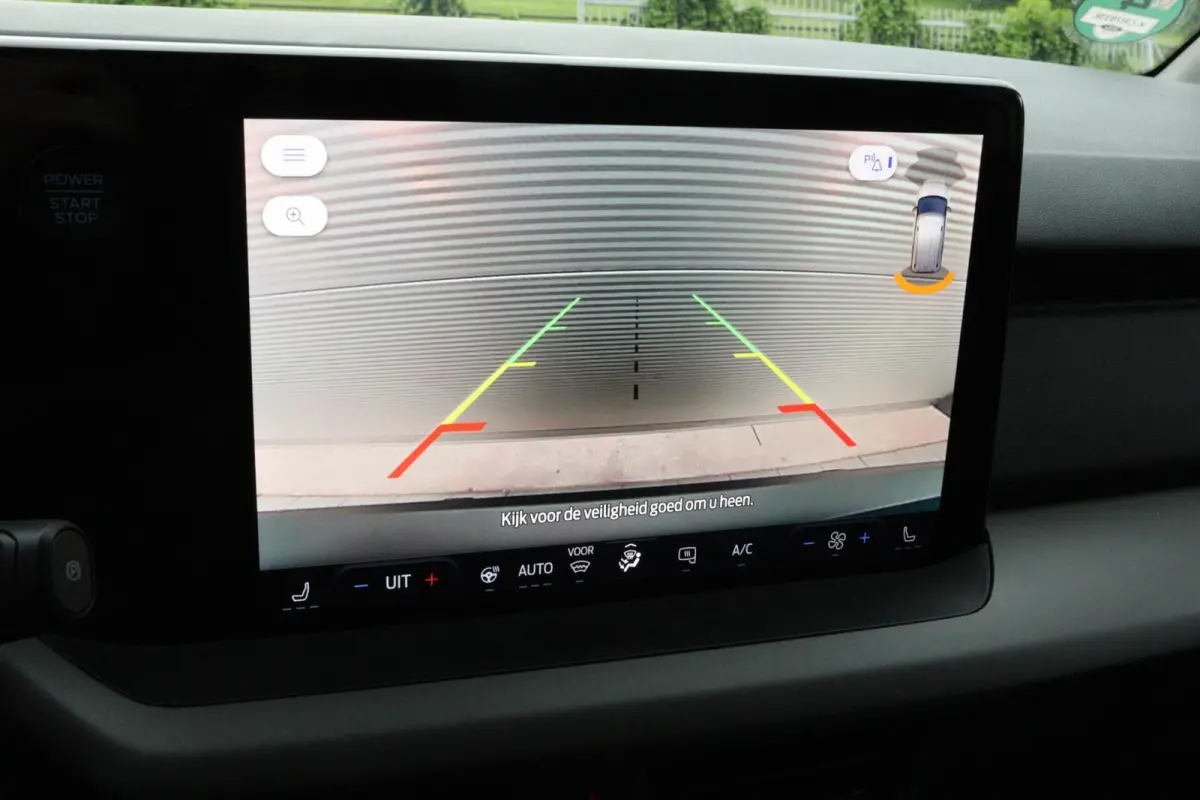 Cour. Limited 44 kWh l FULL OPTION l NAVI l CLIMATE l STUURVERWARMING l LANE ASSIST l CAMERA