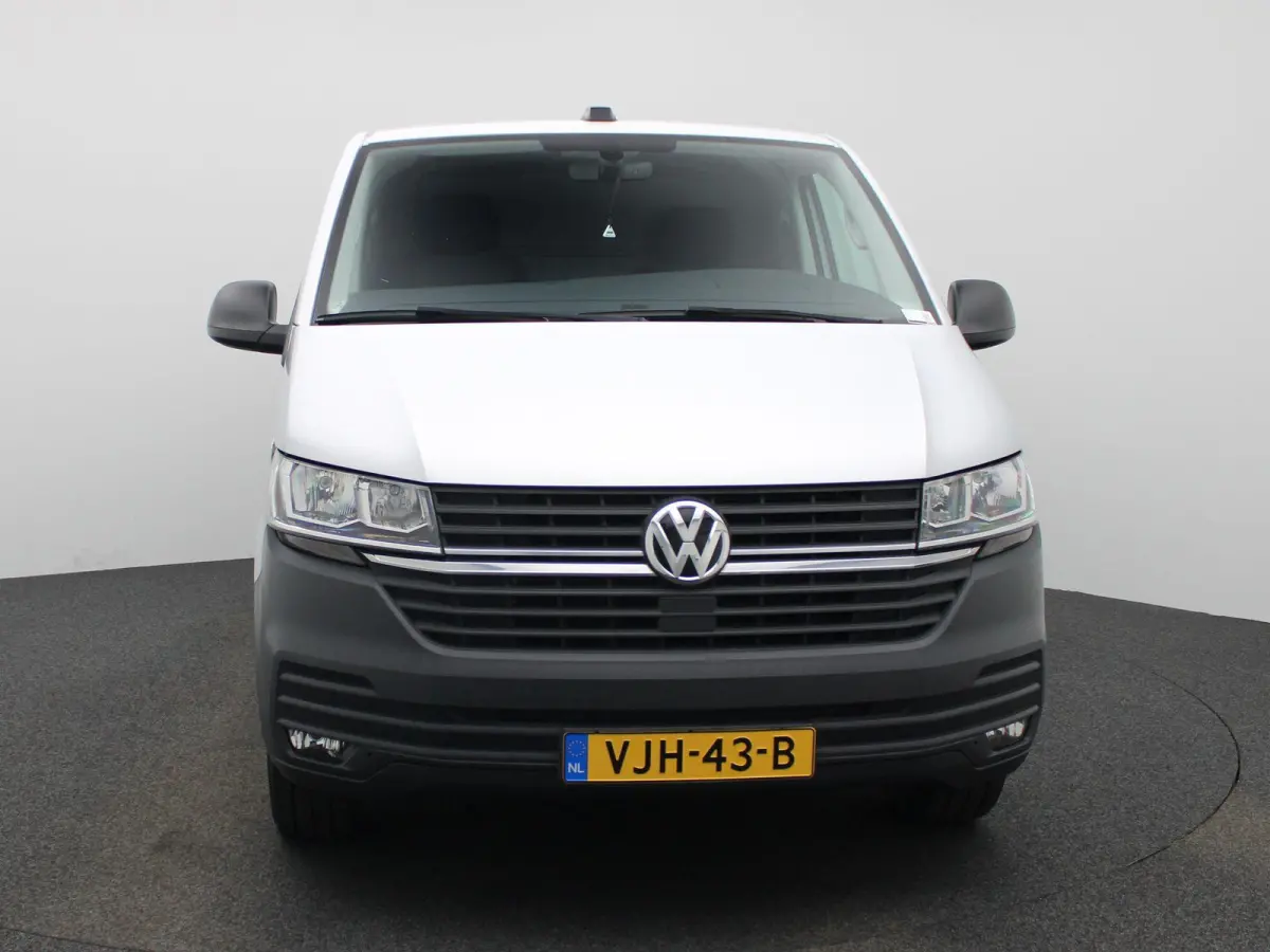 2.0 TDI L1H1 150PK | Automaat | Navigatie | Airco | Verwarmbare Voorruit | Multifunctioneel Stuurwiel | Cruise Control | Parkeerhulp Achter | DAB+ | Sortimo |
