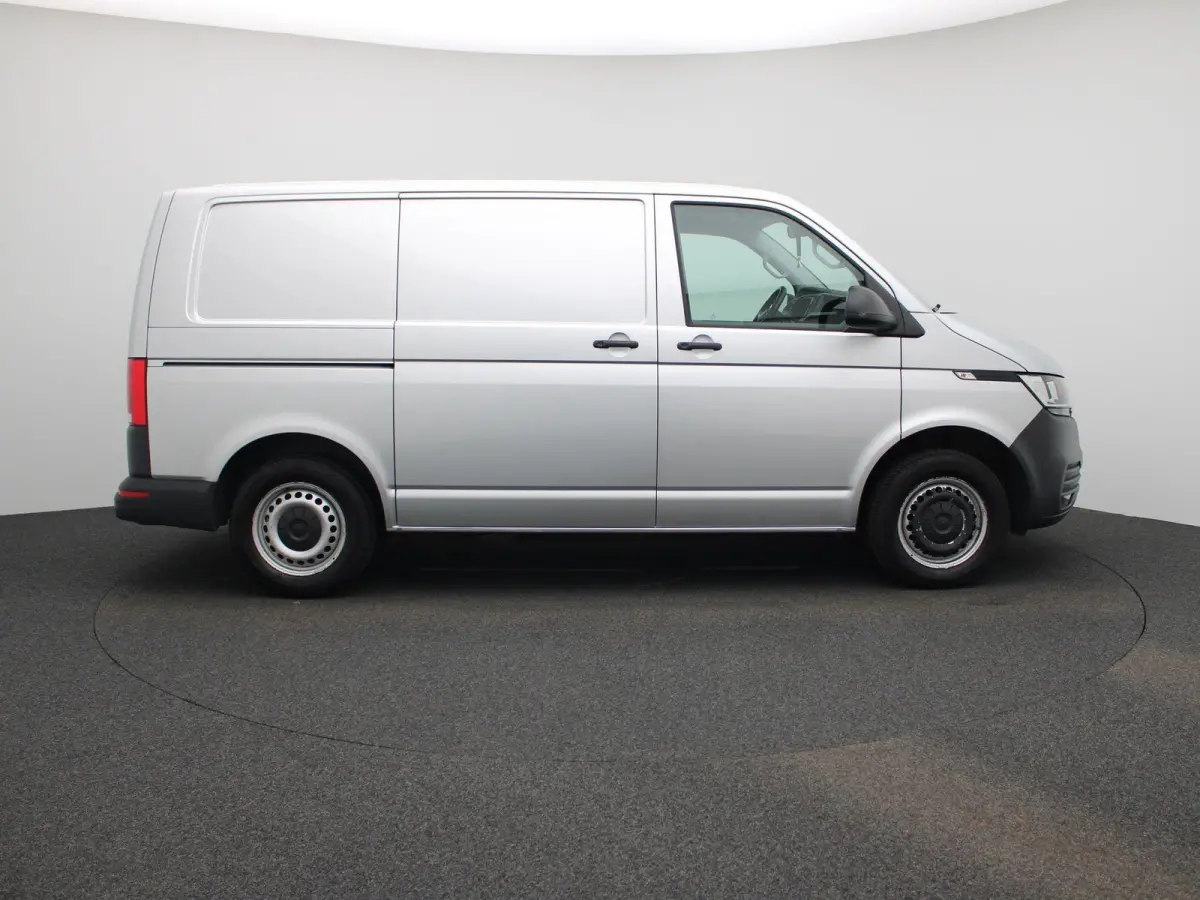 2.0 TDI L1H1 150PK | Automaat | Navigatie | Airco | Verwarmbare Voorruit | Multifunctioneel Stuurwiel | Cruise Control | Parkeerhulp Achter | DAB+ | Sortimo |