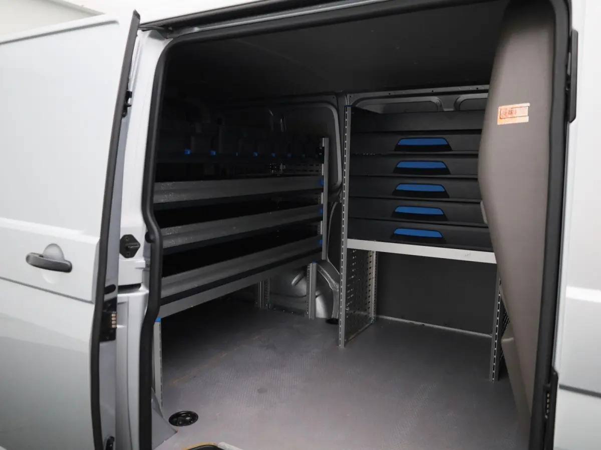 2.0 TDI L1H1 150PK | Automaat | Navigatie | Airco | Verwarmbare Voorruit | Multifunctioneel Stuurwiel | Cruise Control | Parkeerhulp Achter | DAB+ | Sortimo |