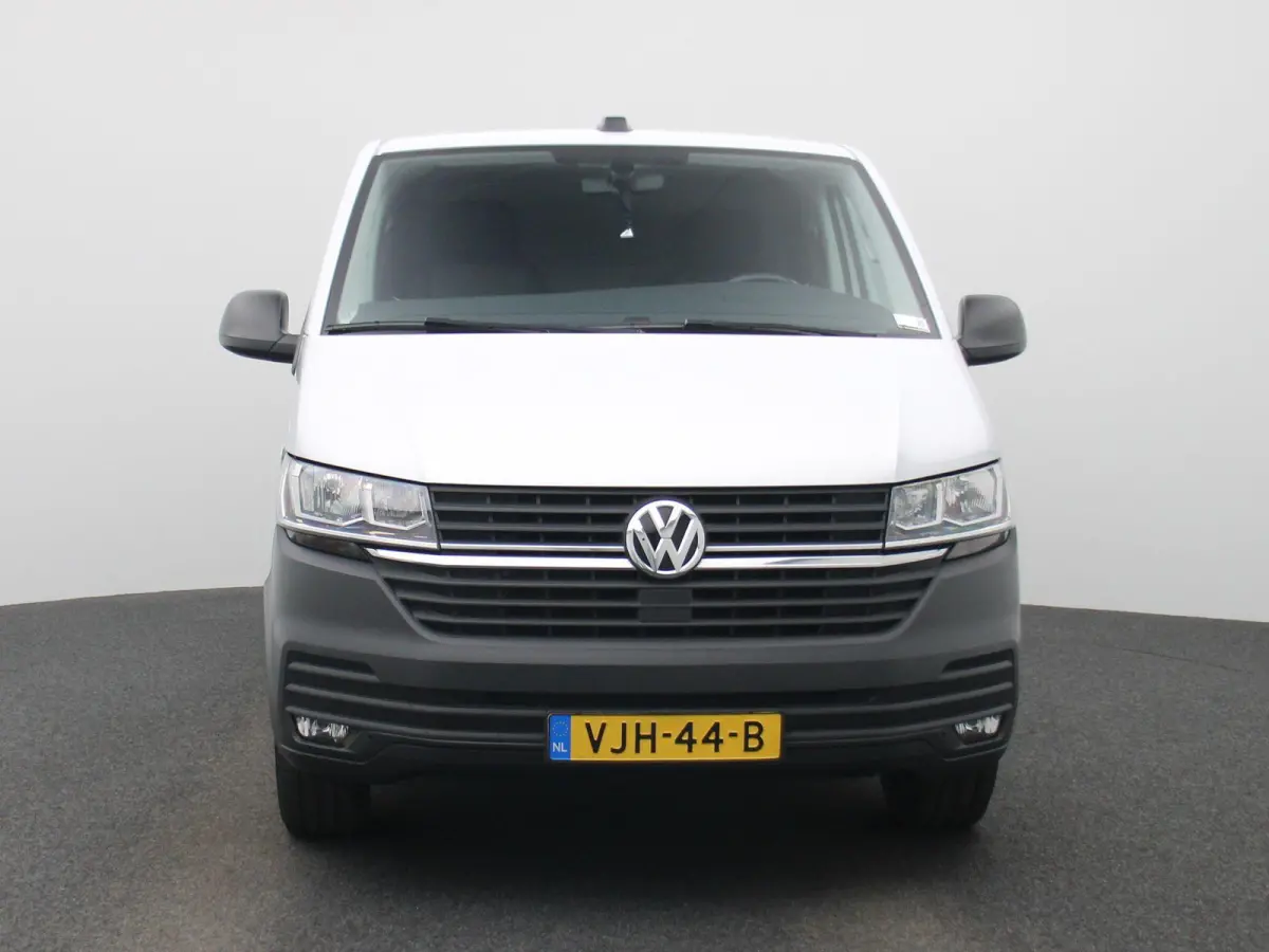 2.0 TDI L1H1 150PK | Automaat | Navigatie | Airco | Verwarmbare Voorruit | Multifunctioneel Stuurwiel | Cruise Control | Parkeerhulp Achter | DAB+ | Sortimo |