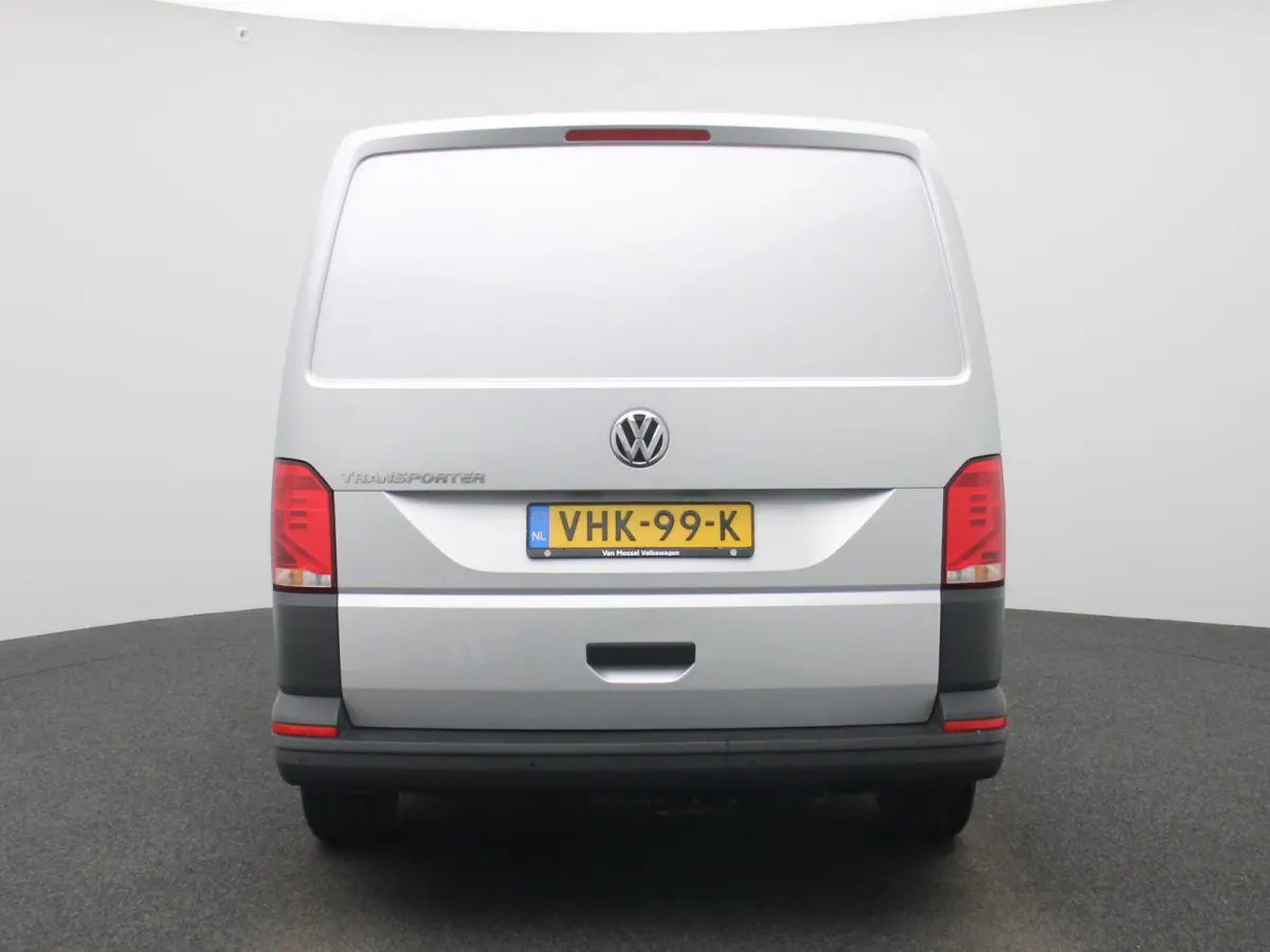 2.0 TDI L1H1 150PK | Automaat | Navigatie | Airco | Verwarmbare Voorruit | Multifunctioneel Stuurwiel | Cruise Control | Parkeerhulp Achter | DAB+ | Sortimo |