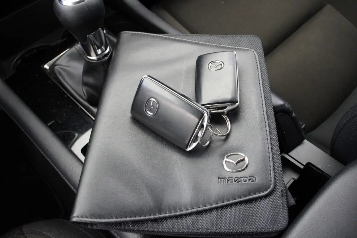 2.0 e-SkyActiv-G M Hybrid Comfort - Carplay, Camera, Stuur/Stuur verw.