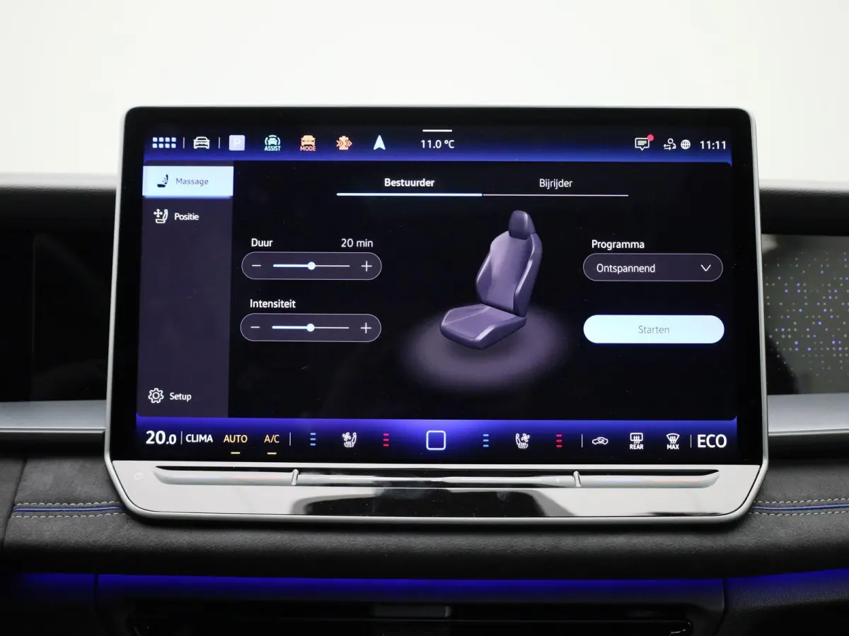 1.5 eHybrid R-Line Edition 272 PK| Origineel Nederlands | 1e Eigenaar | Panoramadak | Trekhaak | Leder Interieur | Stoelventilatie | Stoelverwarming | Stuurwielverwarming | Navigatie