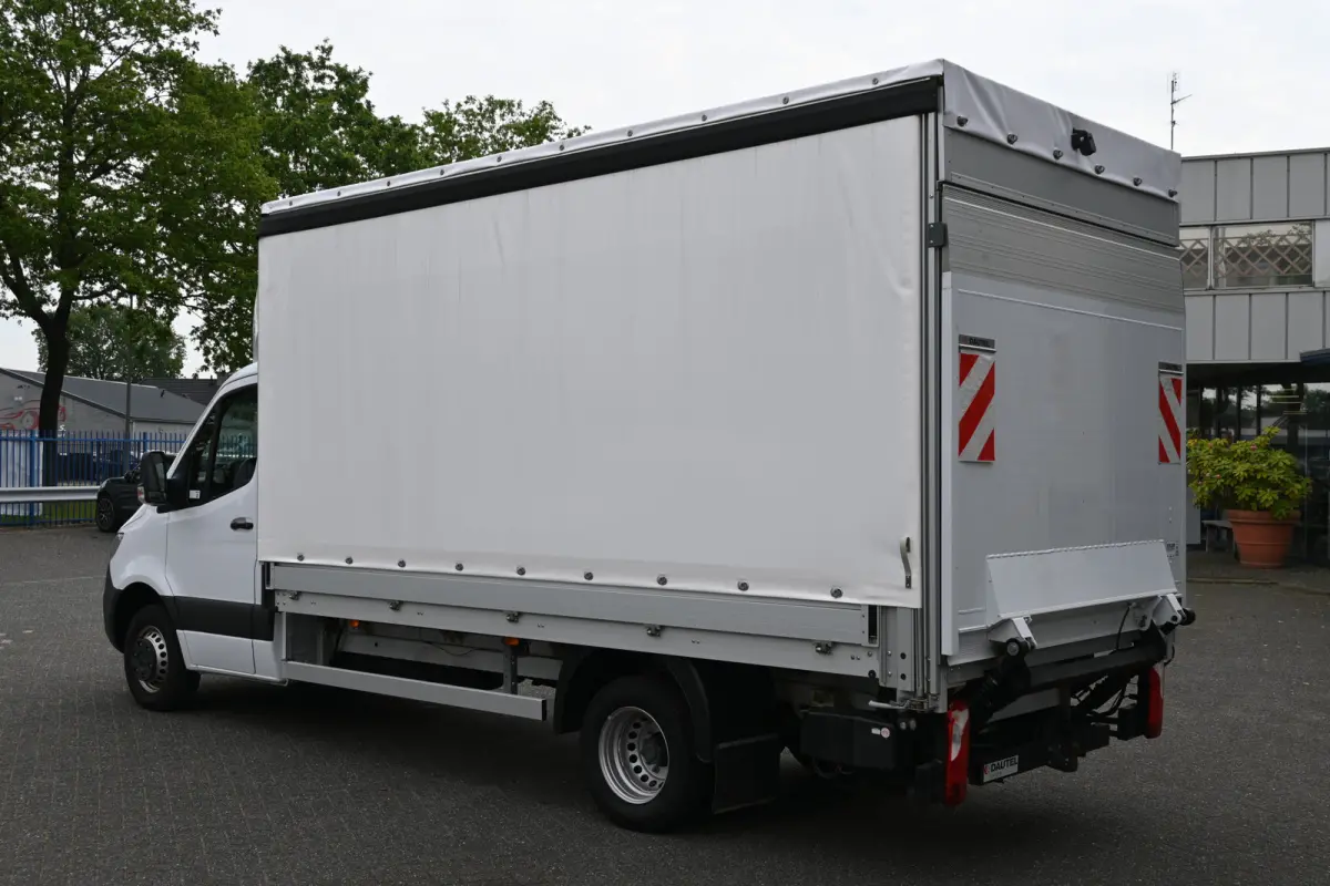 517 CDI L3 Schuifzeil met laadklep 3500 KG trekhaak, Geveerde stoel, Huifzeil, Zeilwagen