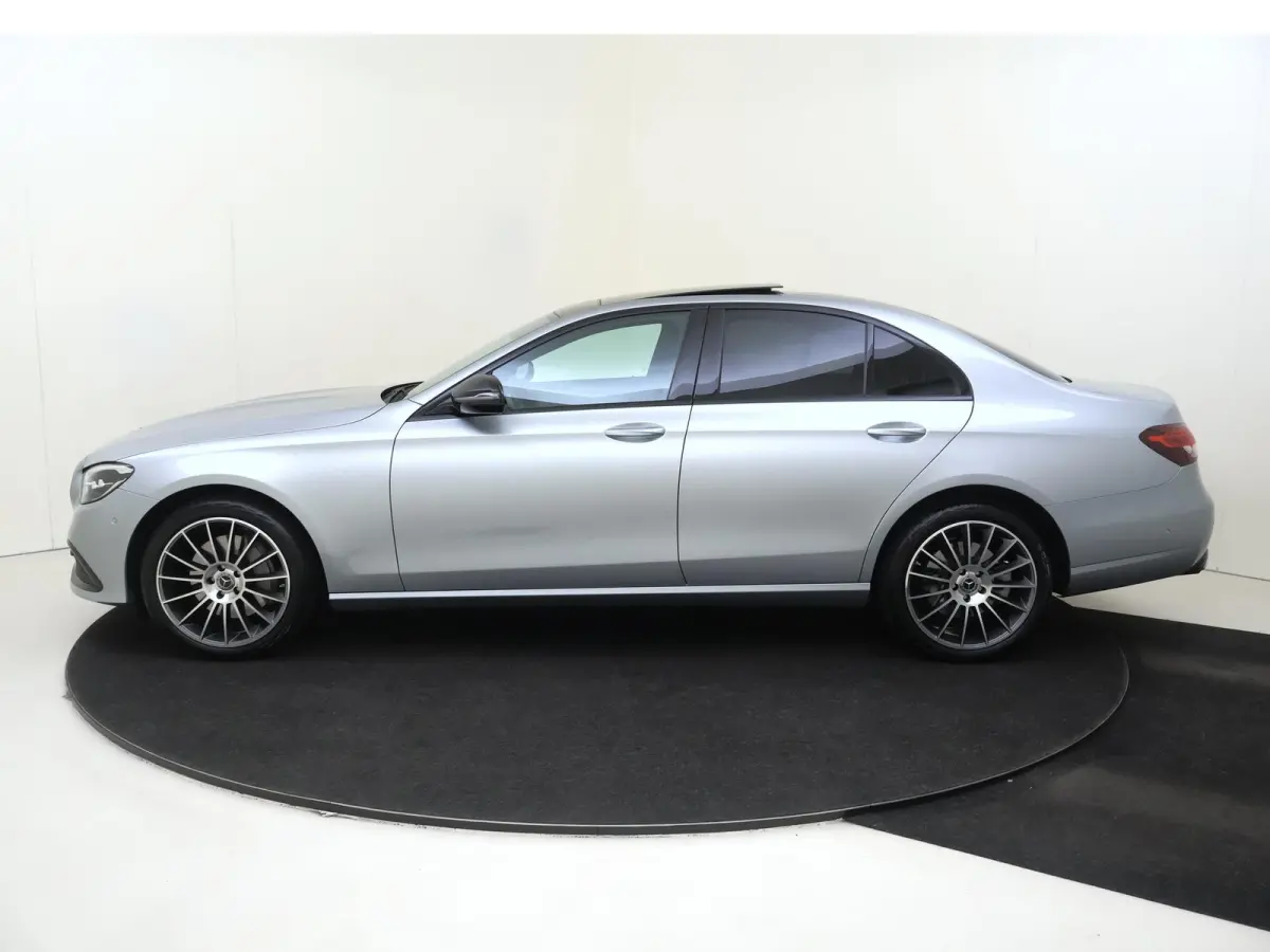 300 e Avantgarde Panorama dak/ Head up/ Night/ Carplay