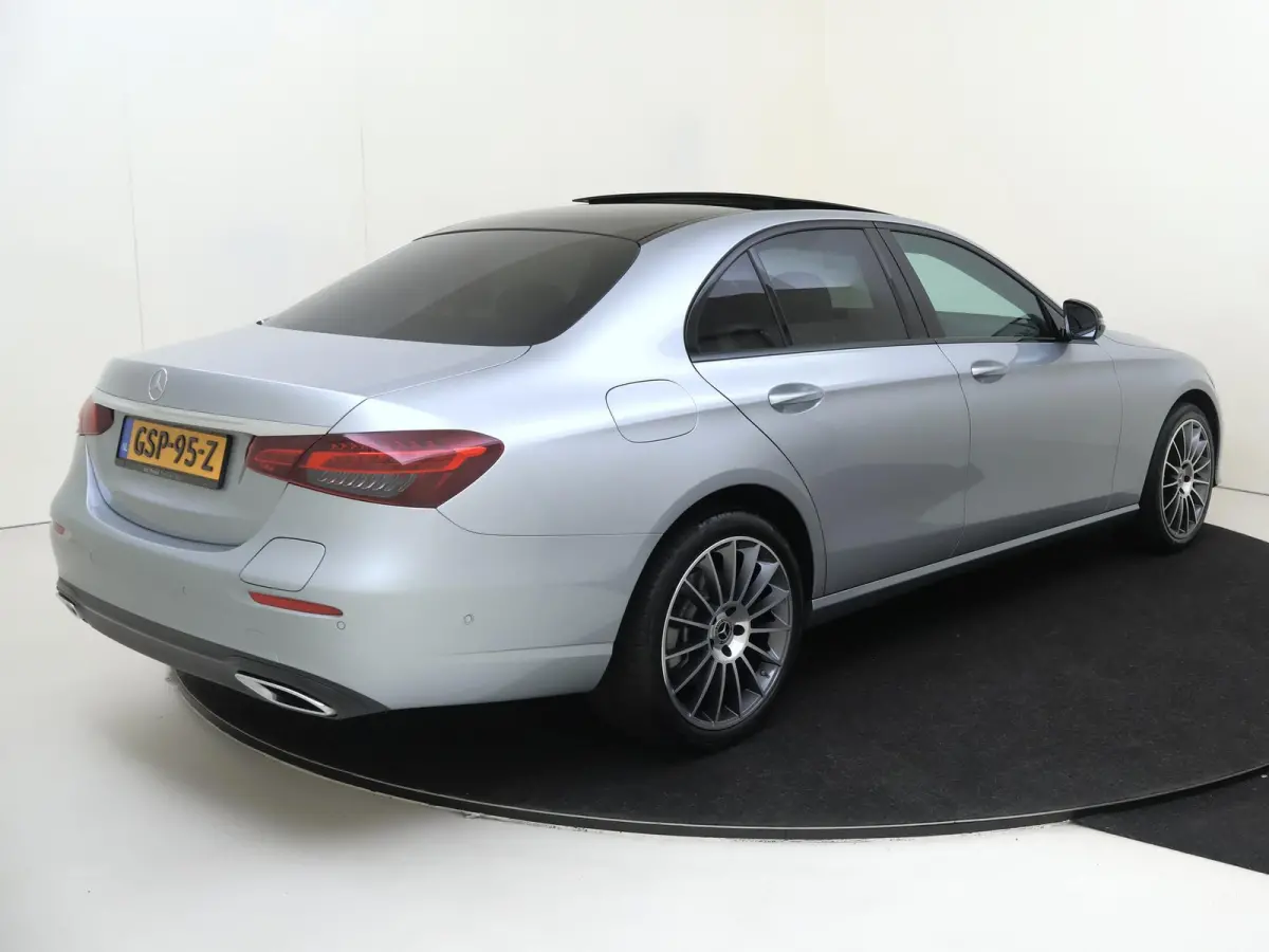 300 e Avantgarde Panorama dak/ Head up/ Night/ Carplay