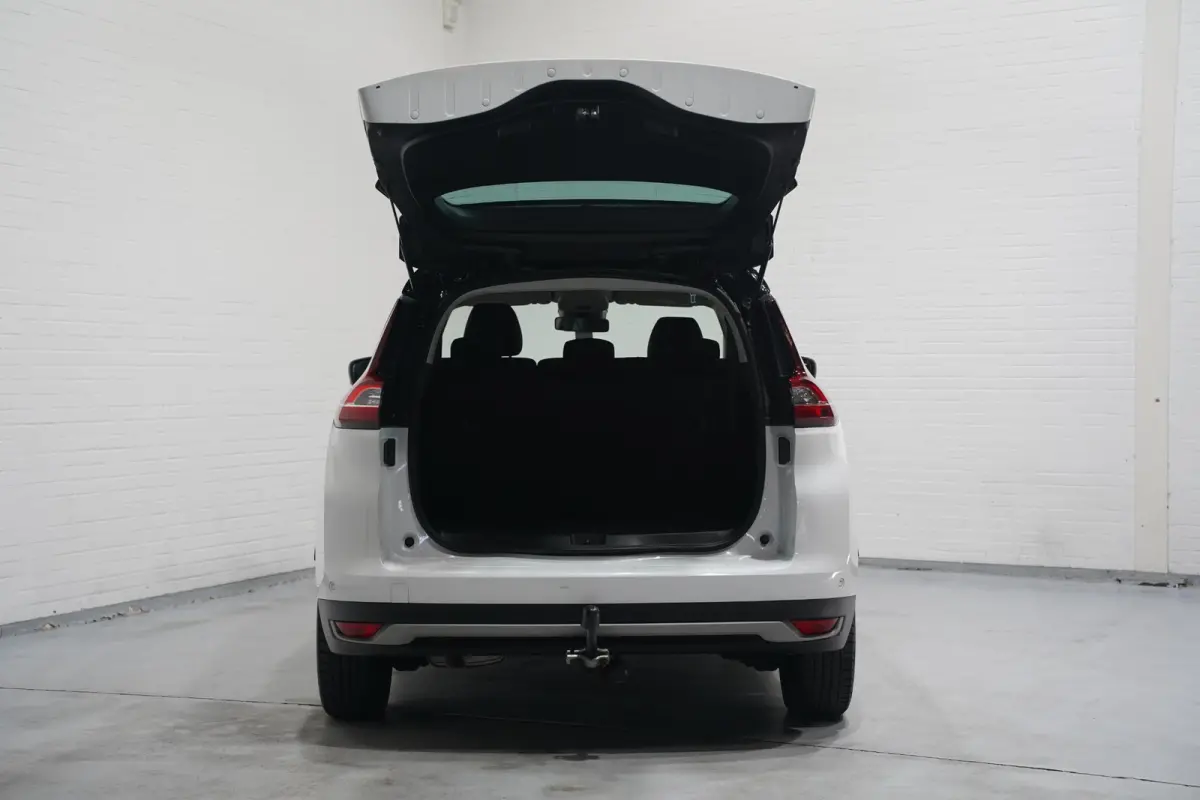 1.3 TCe Limited 7p. NAP Navi Clima PDC v+a Trekhaak PDC v+a