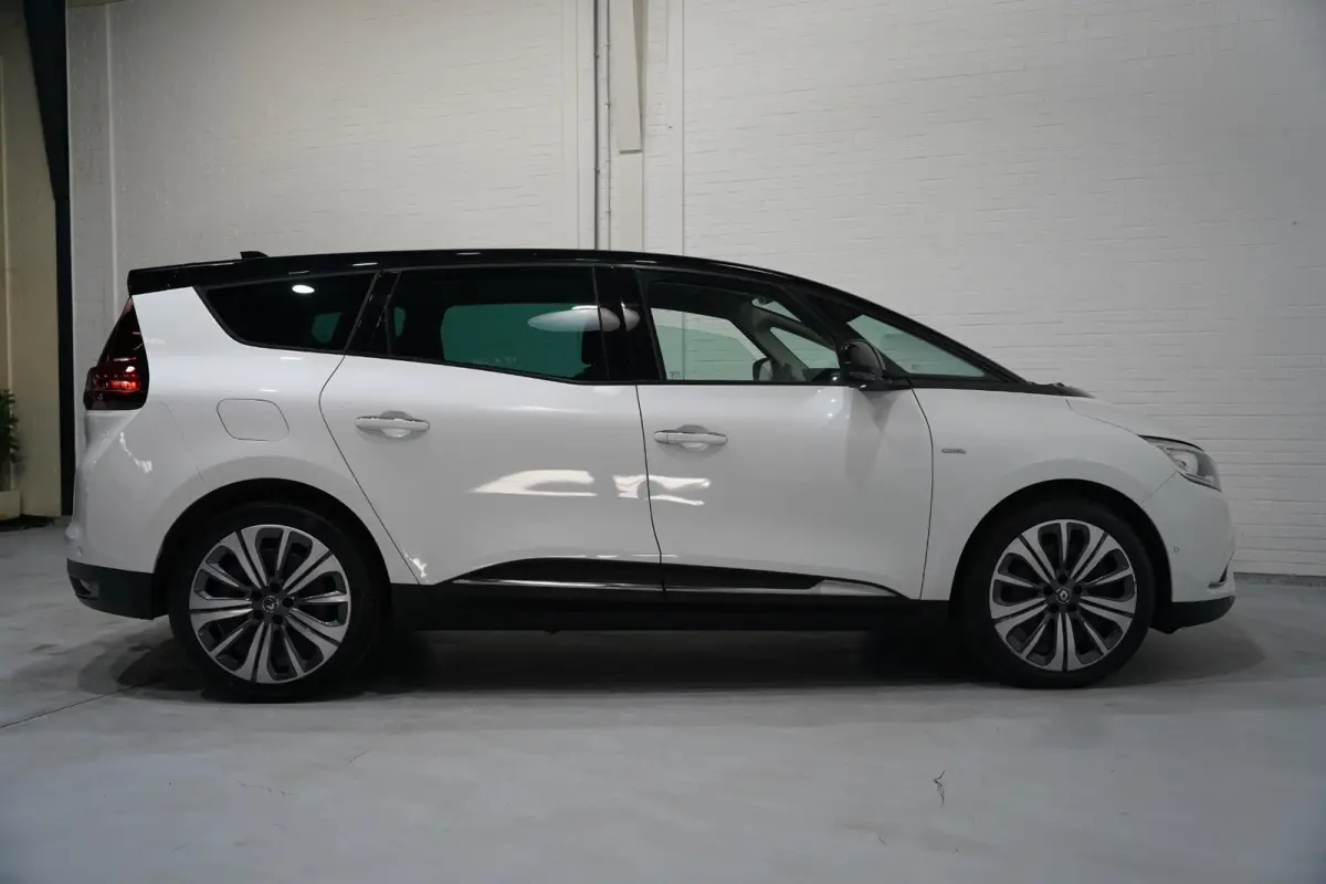1.3 TCe Limited 7p. NAP Navi Clima PDC v+a Trekhaak PDC v+a