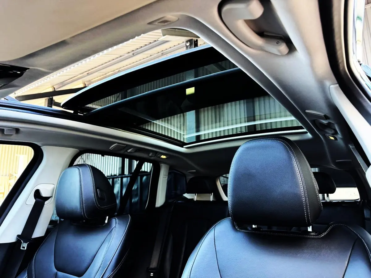 X-Line xDrive 30i /Panodak/Leder/Aut/Laserlight/245PK/Camera
