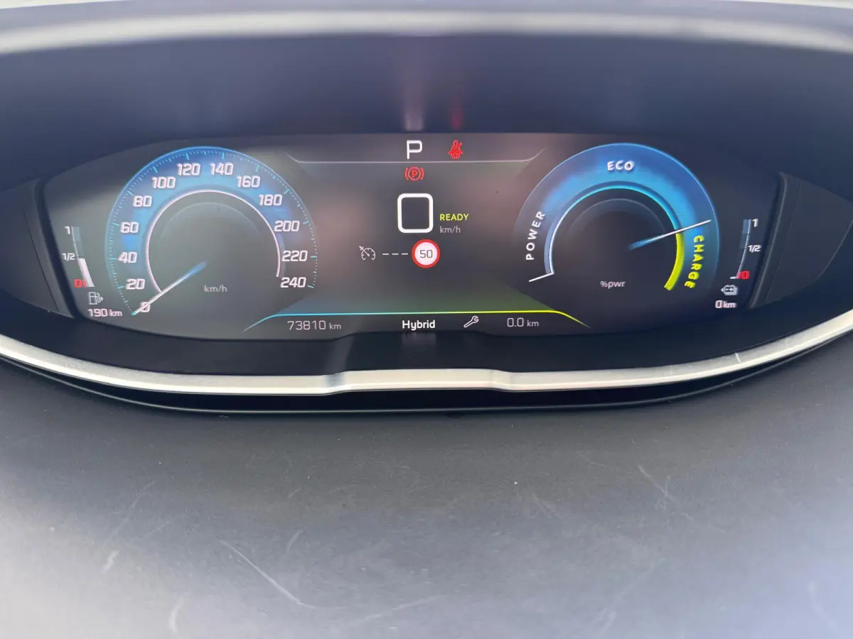 1.6 HYbrid 225PK Allure Pack Business | Camera | Navigatie | Apple Carplay / Android Auto | Cruise Control |
