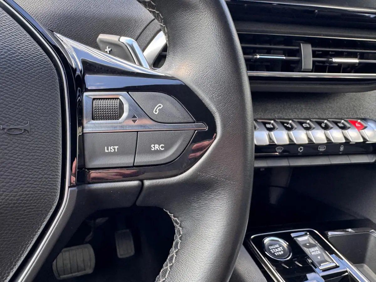 1.6 HYbrid 225PK Allure Pack Business | Camera | Navigatie | Apple Carplay / Android Auto | Cruise Control |