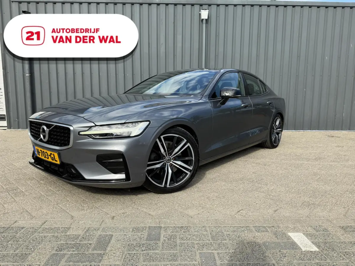 2.0 T4 R-Design|Polestar engineerd|LED|TREKHAAK
