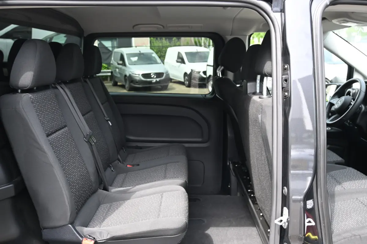 116 CDI DC L3 Pro LED, 2500 kg trekhaak, Navigatie en Smartphone integratie, Etc.
