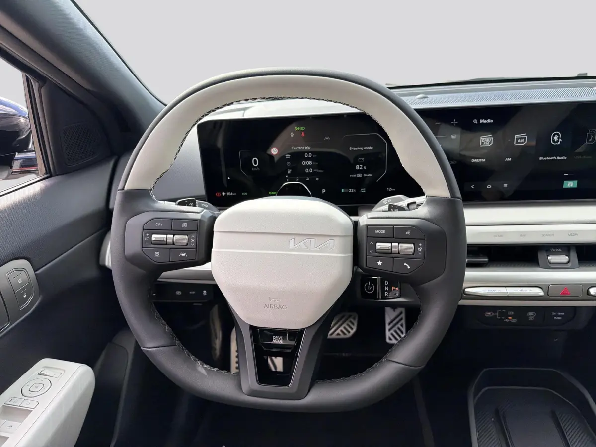 GT-Line Business Edition 81.4 kWh | Stoel- en stuurwielverwarming | Adaptieve Cruisecontrol | Privacy glass | Achteruitrijcamera | Elektrisch verstelbare voorstoelen |