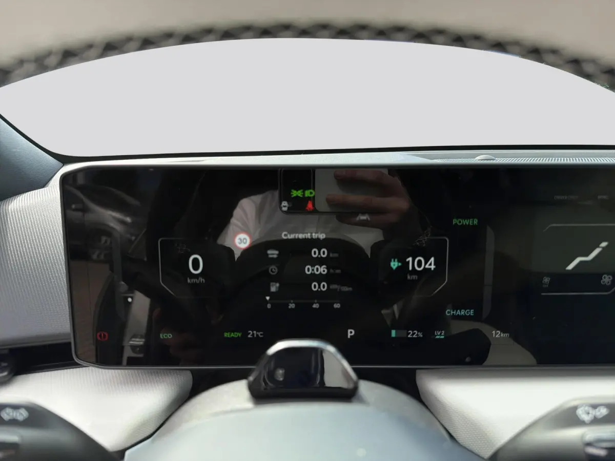 GT-Line Business Edition 81.4 kWh | Stoel- en stuurwielverwarming | Adaptieve Cruisecontrol | Privacy glass | Achteruitrijcamera | Elektrisch verstelbare voorstoelen |