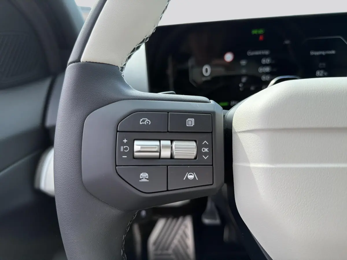 GT-Line Business Edition 81.4 kWh | Stoel- en stuurwielverwarming | Adaptieve Cruisecontrol | Privacy glass | Achteruitrijcamera | Elektrisch verstelbare voorstoelen |