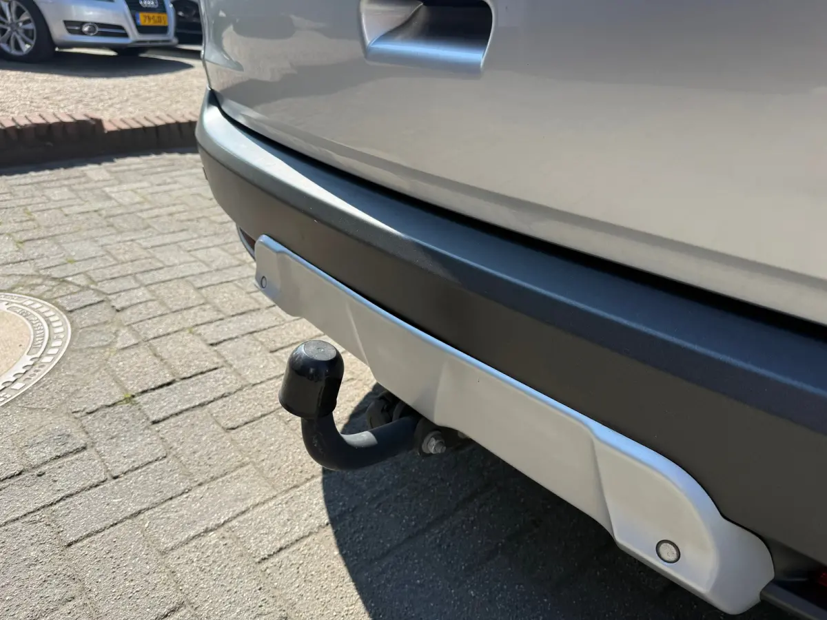 2.0 Comfort, Trekhaak,Climate control,Cruise control,Parkeersensoren