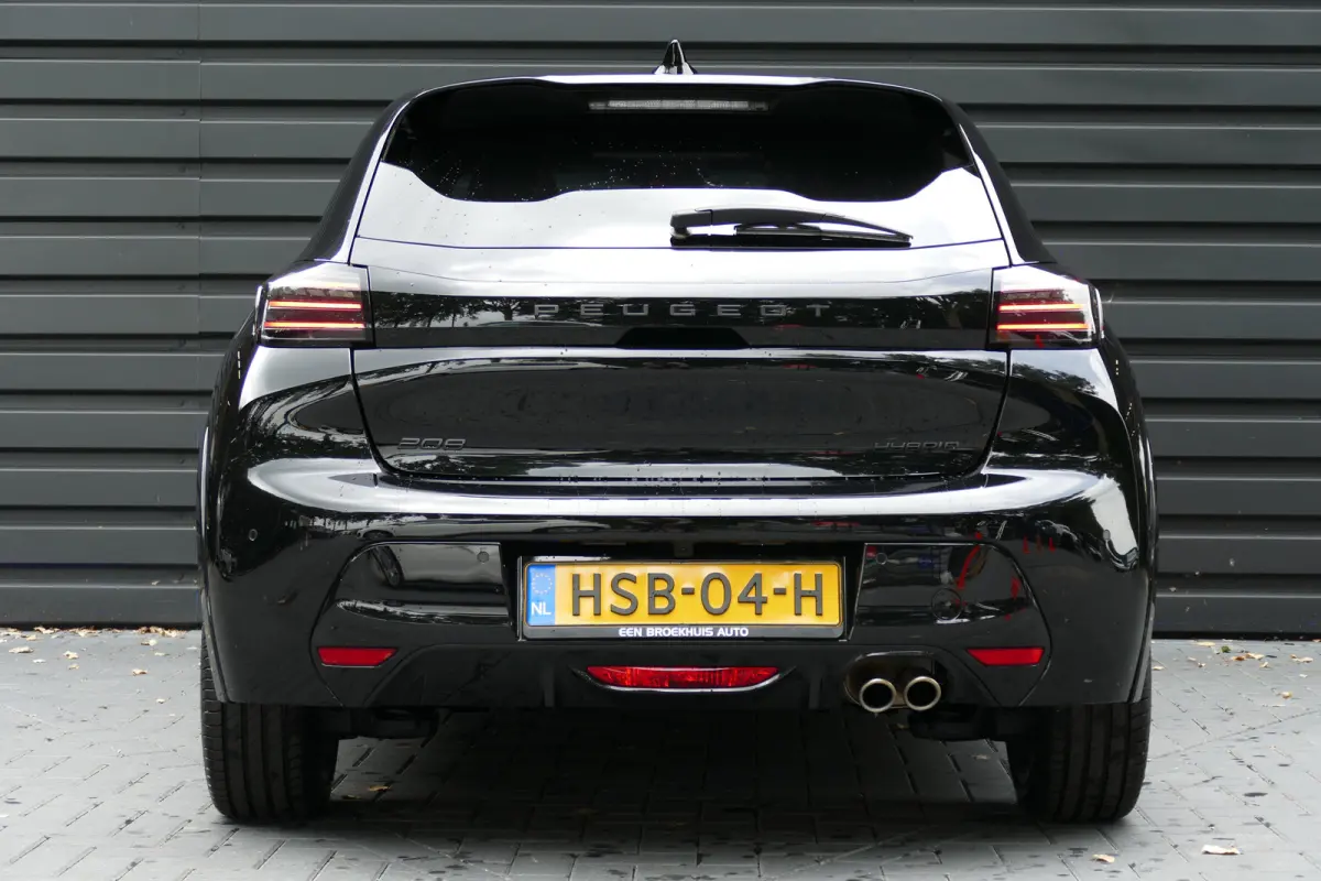 HYBRID 136PK GT AUTOMAAT / NAVI / CLIMA / PDC / 17" LMV / CAMERA V+A / PANO.DAK / FULL-LED / KEYLESS / BLUETOOTH / ADAPT. CRUISECONTROL / 1E EIGENAAR / SCHITTERENDE STAAT !!