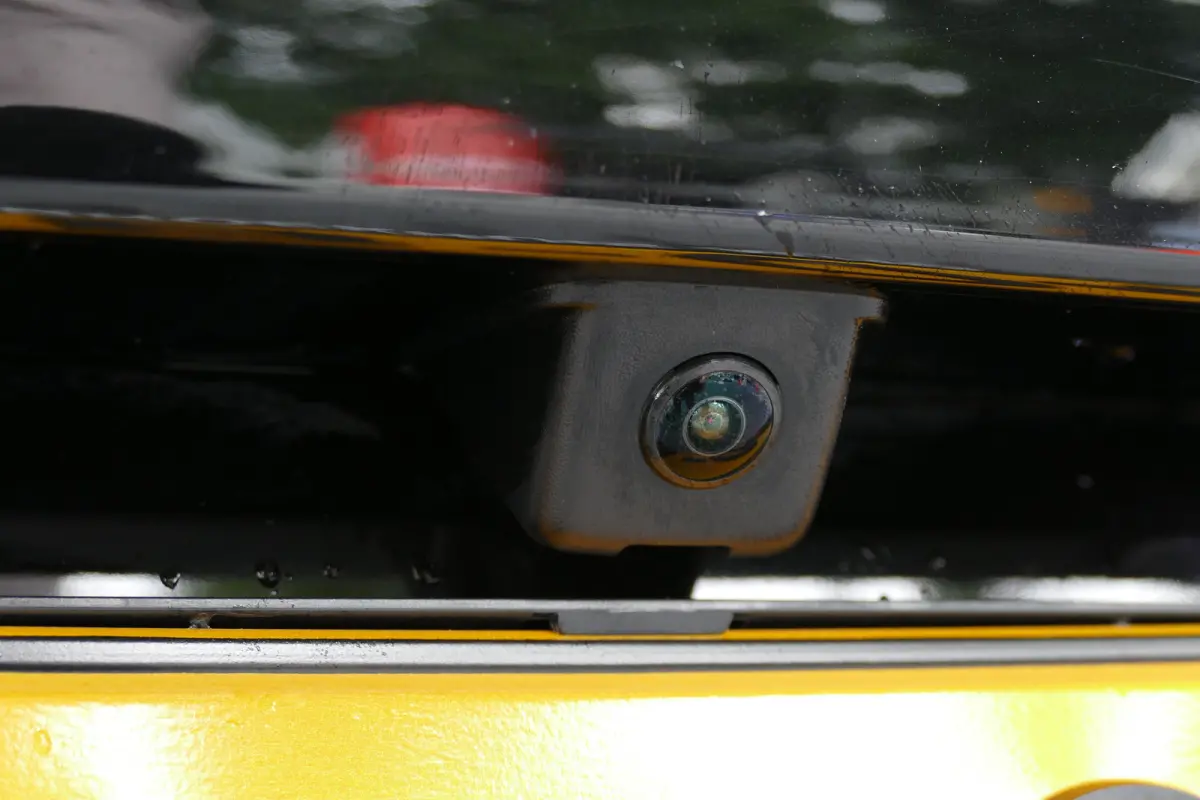 HYBRID 136PK GT AUTOMAAT / NAVI / CLIMA / PDC / 17" LMV / CAMERA V+A / PANO.DAK / FULL-LED / KEYLESS / BLUETOOTH / ADAPT. CRUISECONTROL / 1E EIGENAAR / SCHITTERENDE STAAT !!