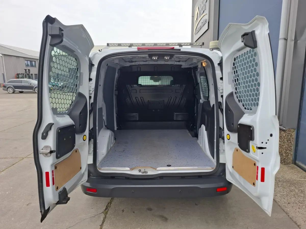1.5 TDCi 75kW (T210) LWB Ambiente AIRCO / CRUISE CONTROLE / EURO 6 / PERFECT ONDERDHOUDEN