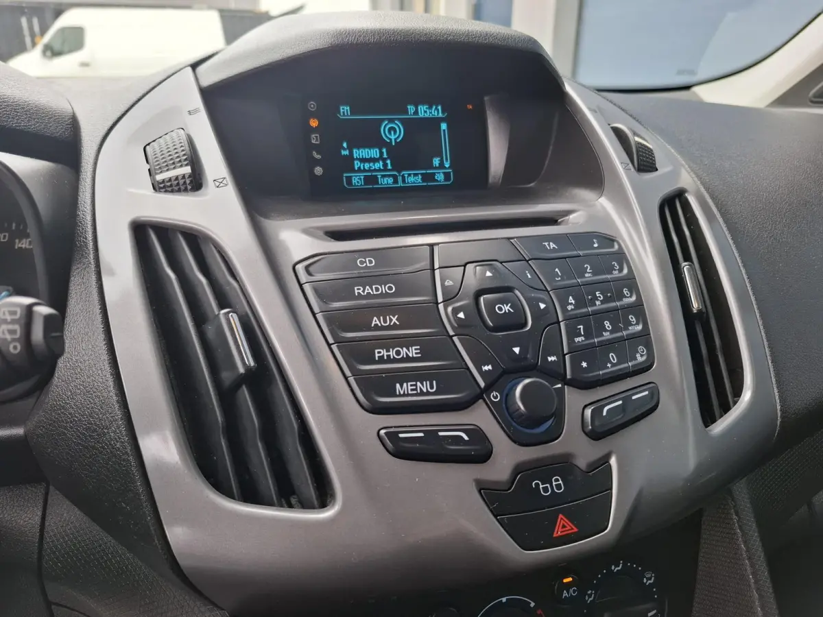 1.5 TDCi 75kW (T210) LWB Ambiente AIRCO / CRUISE CONTROLE / EURO 6 / PERFECT ONDERDHOUDEN
