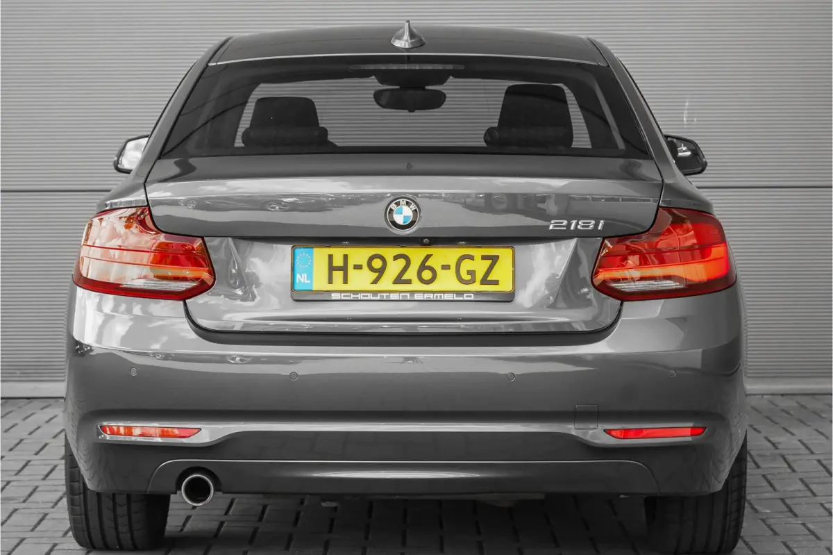 218i Executive Edition Camera Parkeerhulp 18"