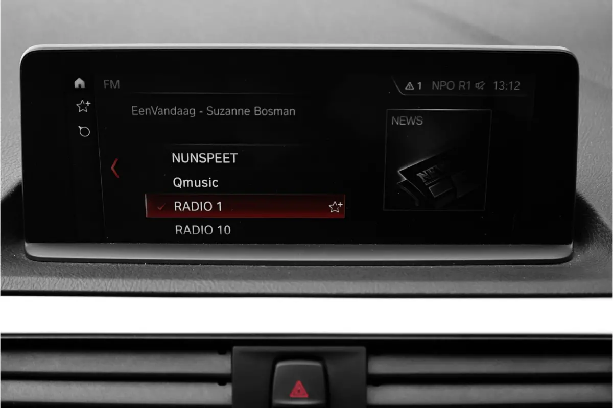 218i Executive Edition Camera Parkeerhulp 18"
