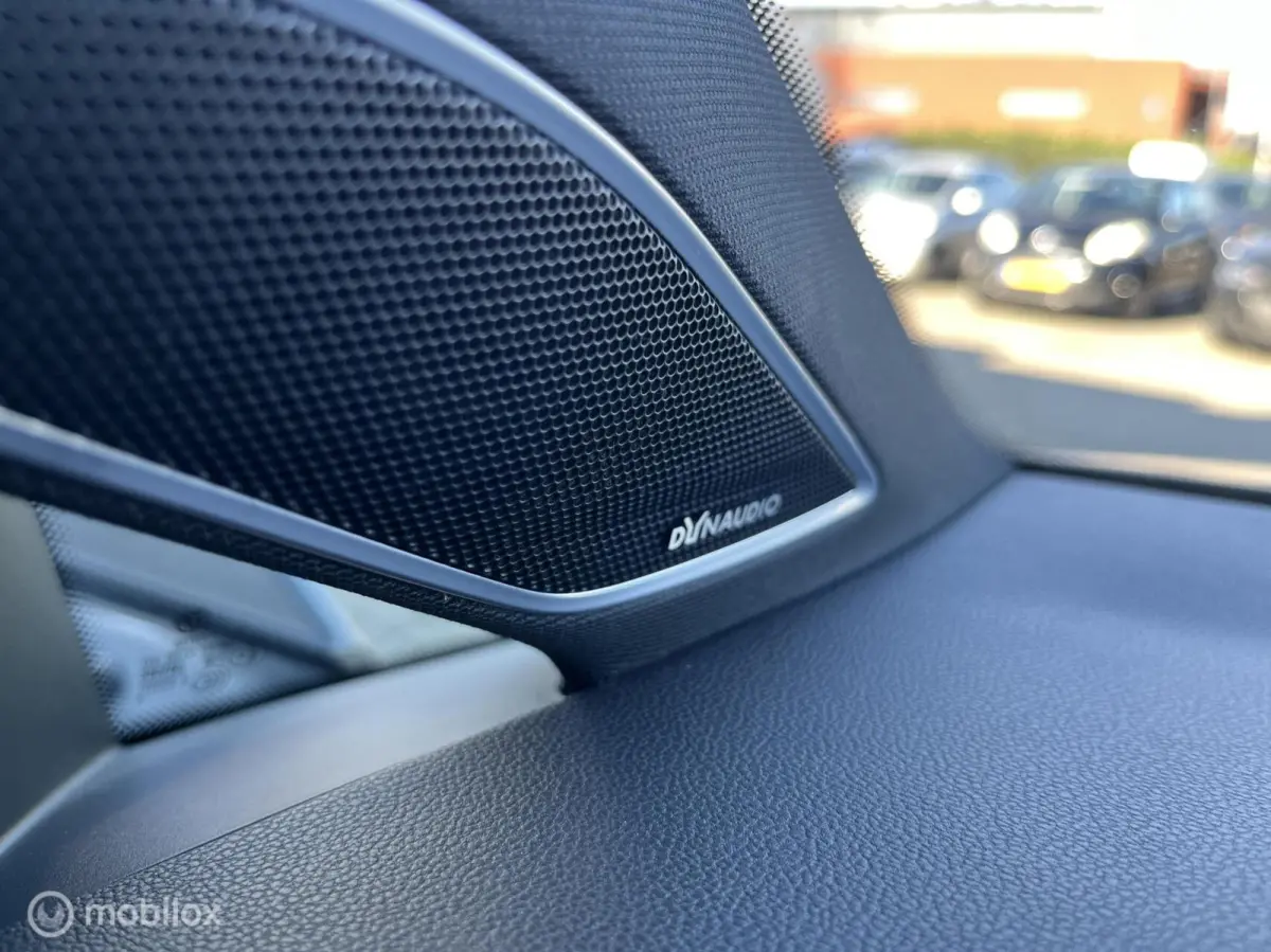 2.0 TSI 4Motion R PANO-DAK*DYNAUDIO*LED*ACC*