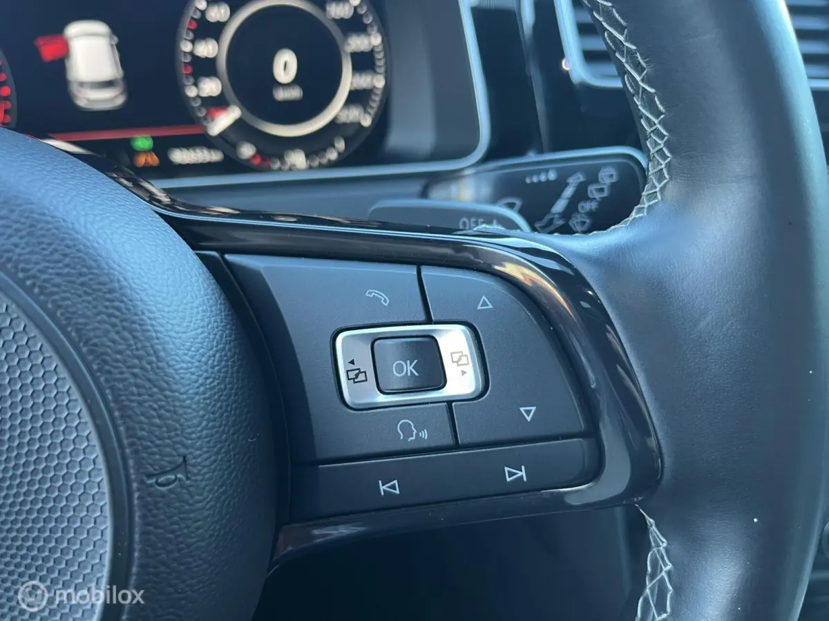 2.0 TSI 4Motion R PANO-DAK*DYNAUDIO*LED*ACC*