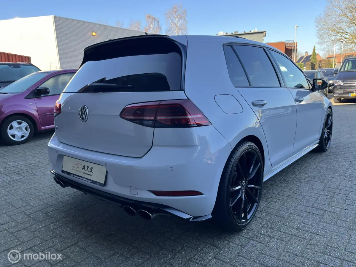 2.0 TSI 4Motion R PANO-DAK*DYNAUDIO*LED*ACC*
