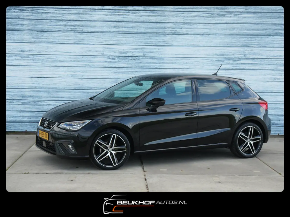 1.0 TSI FR Business Beats Camera Nav VirtualDash