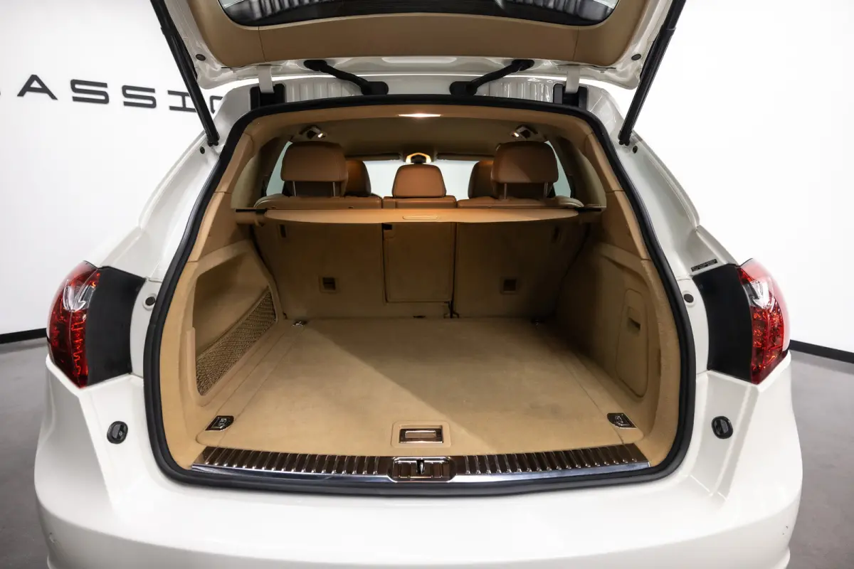 3.0 S Hybrid Btw auto, Fiscale waarde € 8.000,- (€ 28.884,30 Ex B.T.W) DEALER AUTO Dealer auto