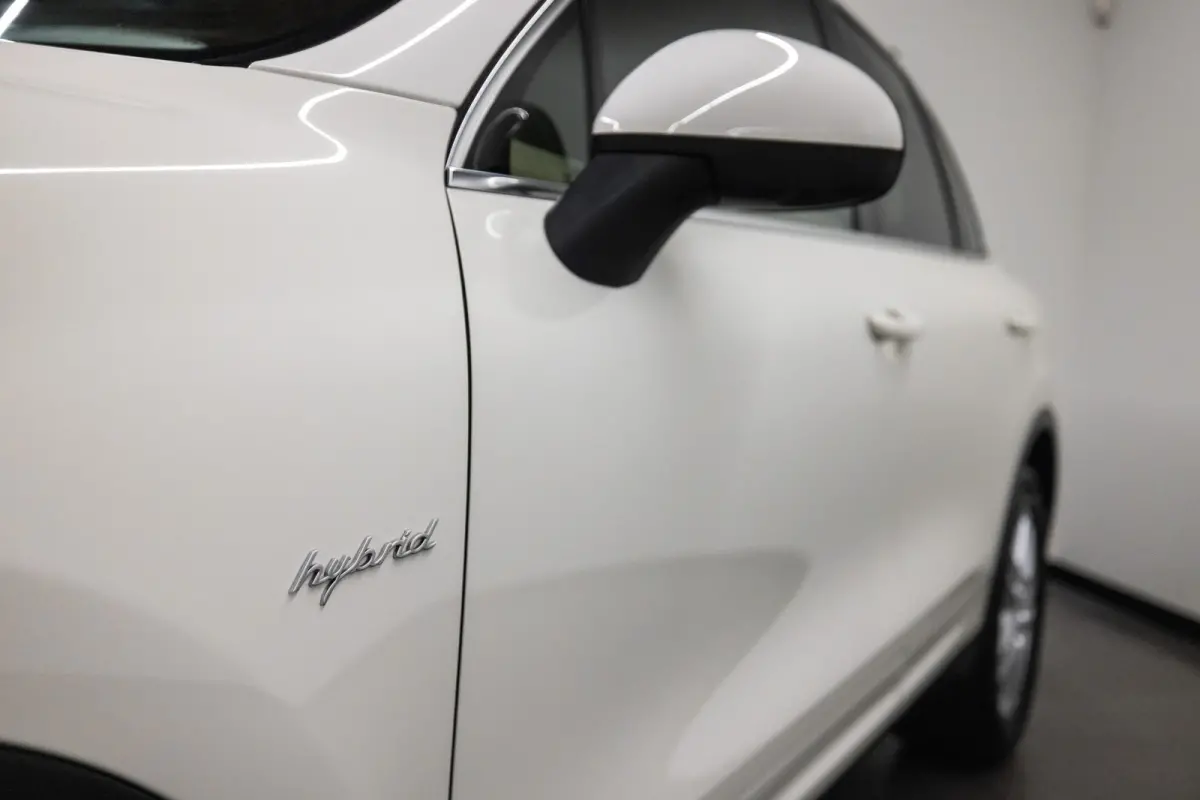 3.0 S Hybrid Btw auto, Fiscale waarde € 8.000,- (€ 28.884,30 Ex B.T.W) DEALER AUTO Dealer auto
