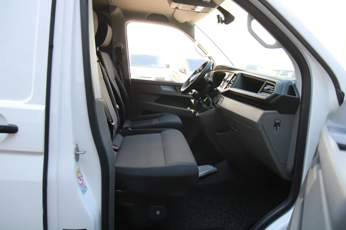 2.0 TDI L2H1 Trendline / App connect / Cruise / Verwarmde voorruit