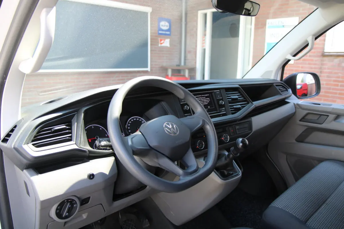 2.0 TDI L2H1 Trendline / App connect / Cruise / Verwarmde voorruit
