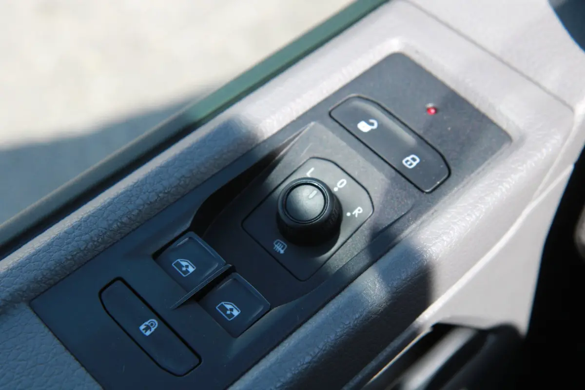 2.0 TDI L2H1 Trendline / App connect / Cruise / Verwarmde voorruit